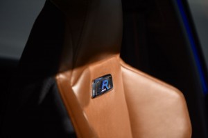 Peugeot 308 R Hybrid intérieur - Vivre Auto