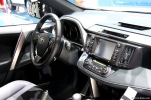 Toyota Rav4 Hybrid - Vivre-Auto