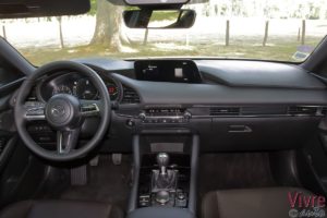 Mazda 3 (2020) 2.0l Skyactiv G M Hybrid 122ch Inspiration - Intérieur
