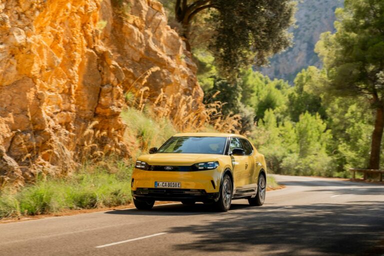 Ford Capri Vivid Yellow 2026