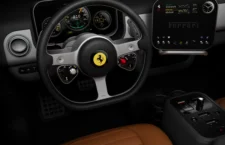 Habitacle minimaliste de la Ferrari Luce conçu par LoveFrom