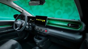 Intérieur de la Renault Twingo E-Tech 2026 Vert Absolu