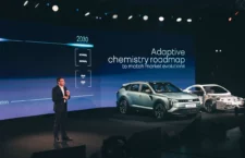 François Provost présentant le plan Renault futuREady 2030