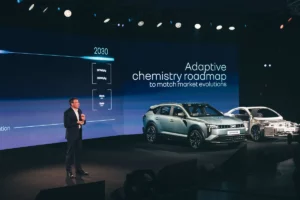 François Provost présentant le plan Renault futuREady 2030