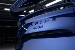 L'Alpine A110 R Ultime "La Bleue", une édition finale ultra-exclusive déjà épuisée.