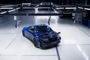 L'Alpine A110 R Ultime "La Bleue", une édition finale ultra-exclusive déjà épuisée.