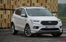 Ford Kuga 1.5 TDCi 120 Powershift Vignale 2018 face avant