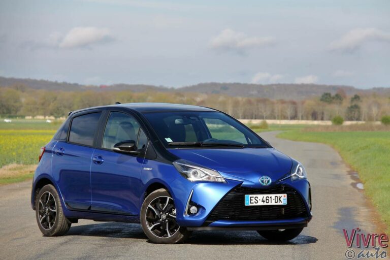 Toyota Yaris 3 Hybrid 2018 Collection face avant