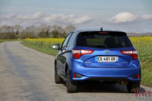 Toyota Yaris 3 Hybrid 2018 Collection face arrière