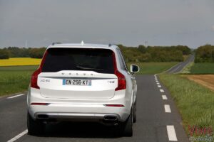 Volvo XC90 T8 Twin Engine 2018 blanc Inscription Luxe vue arrière