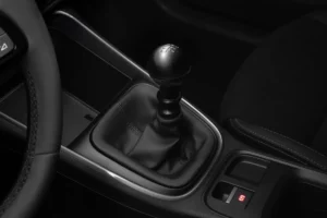 Fiat lance la 600 essence avec le retour de la boîte manuelle.