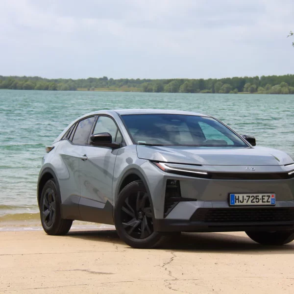 Essai Toyota C-HR+ (2026) : Le SUV électrique de la maturité pour le géant japonais ?