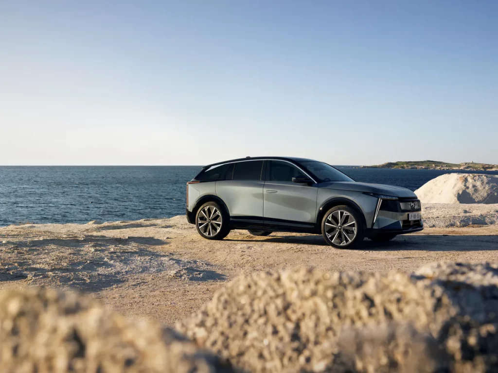 DS N°7 (2026) : Tous les tarifs et la gamme du SUV premium à la française