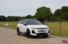 citroen-c5-aircross-hybride-rechargeable-max-blanc-okenite-design-exterieur-face-avant