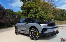 Face avant Opel Mokka GSe Gris Grafik calandre Opel Vizor noire