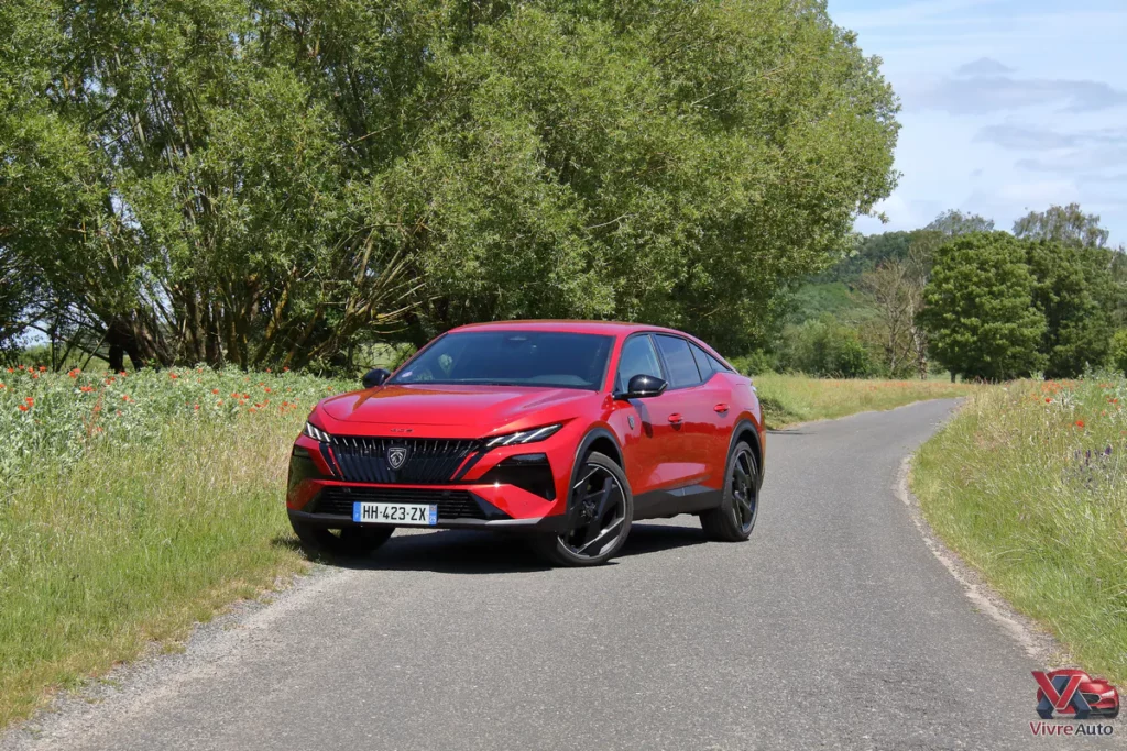 Essai Peugeot 408 restylée (2026), va t-elle enfin séduire ?