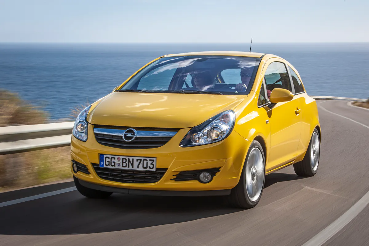 opel-corsa-d-3-portes