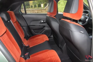 Habitabilité aux places arrière à bord de la Lancia Ypsilon LX