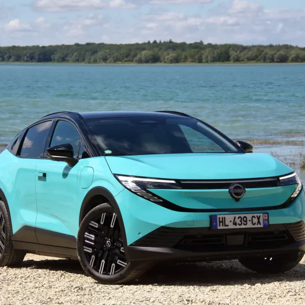 Essai Nissan Leaf (2026) : La pionnière se métamorphose en crossover