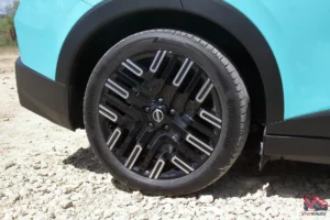 Jantes 19 pouces de la nouvelle Nissan Leaf 2026 finition Evolve