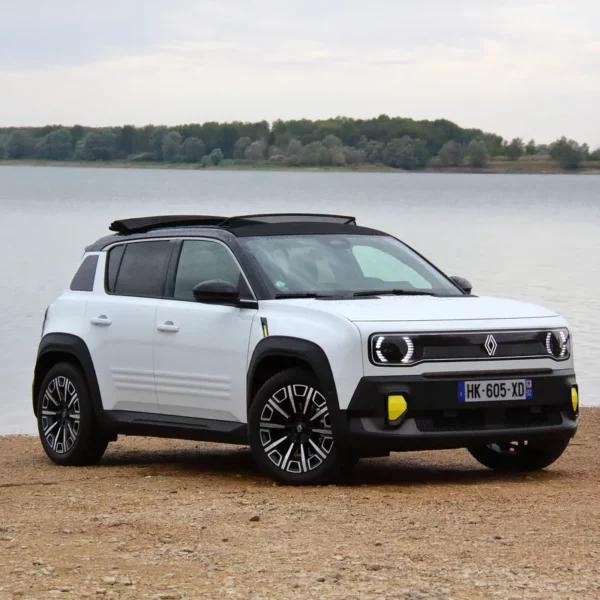Essai Renault 4 E-Tech Plein Sud 150 ch : Vent de fraîcheur ou simple courant d&rsquo;air ?