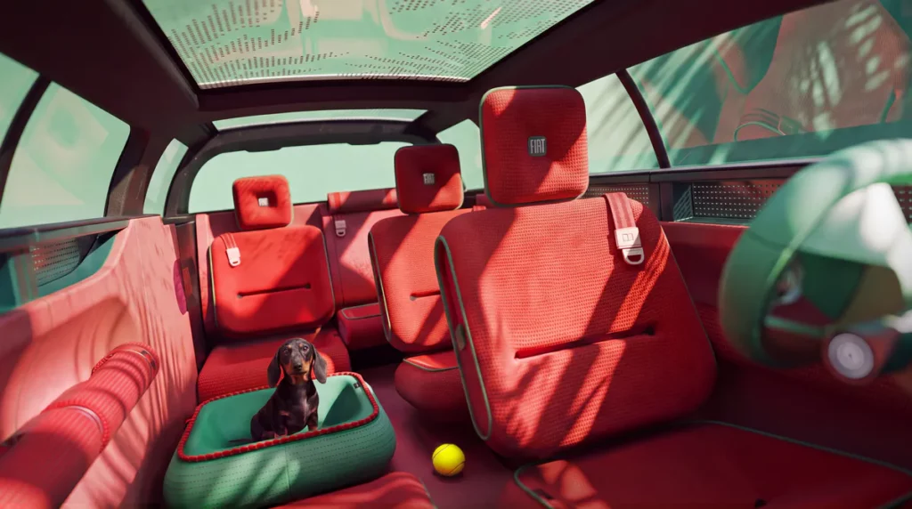 L'intérieur modulable et coloré du Fiat Multiplay avec le Sunseat relax.