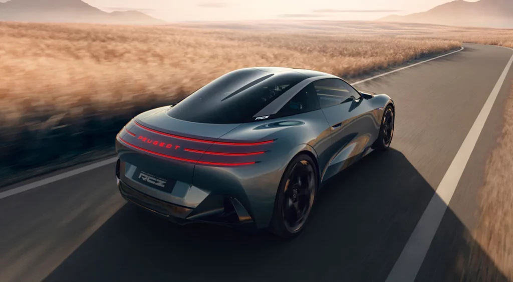 Vue trois quart arrière du coupé Peugeot RCZ Vision.